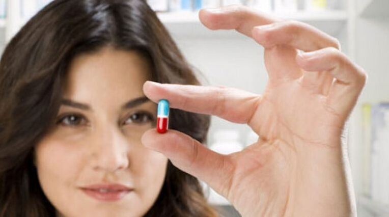 Cystitis kan worden genezen door medicijnen te nemen